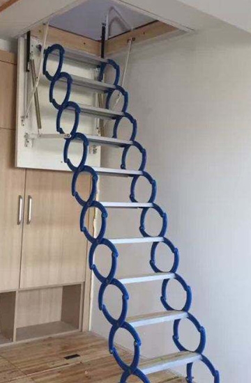 小型伸縮樓梯